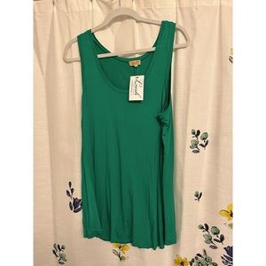 Piko Scoop Neck Tank